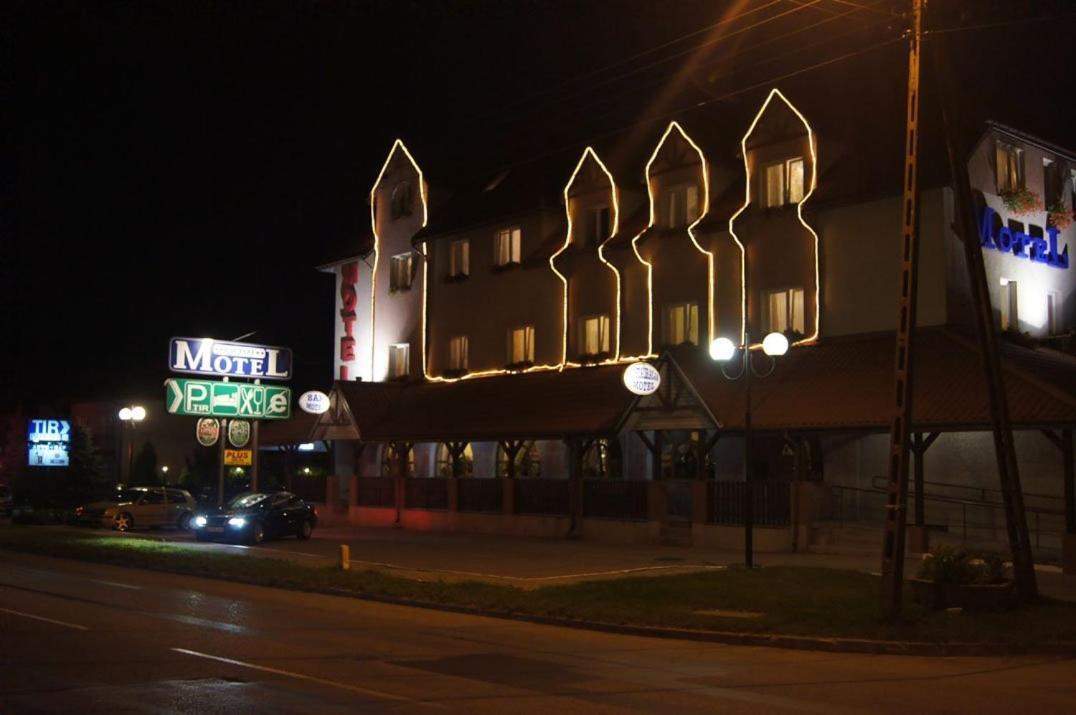 Motel Zacisze Lomza Exterior photo