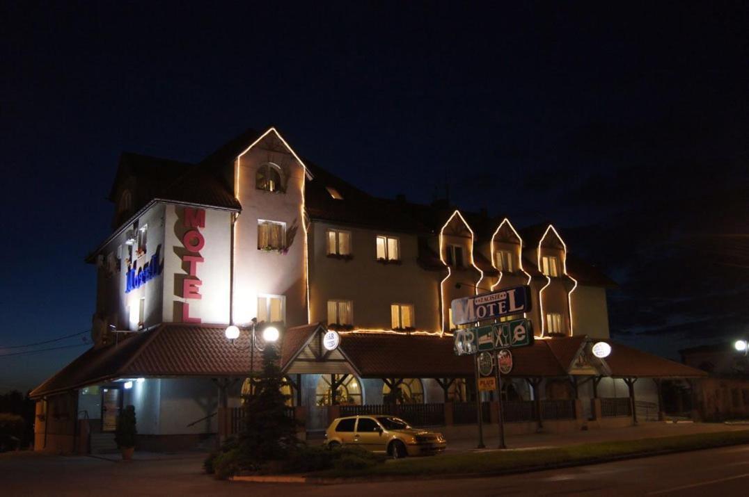 Motel Zacisze Lomza Exterior photo